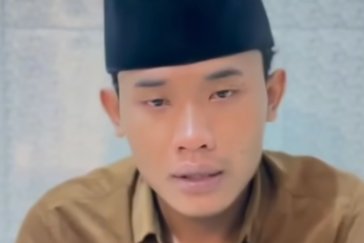 Gus Elham Yahya Akhirnya Buka Suara dan Minta Maaf Usai Ciumi Balita: Akui Khilaf dan Janji Tak Mengulangi