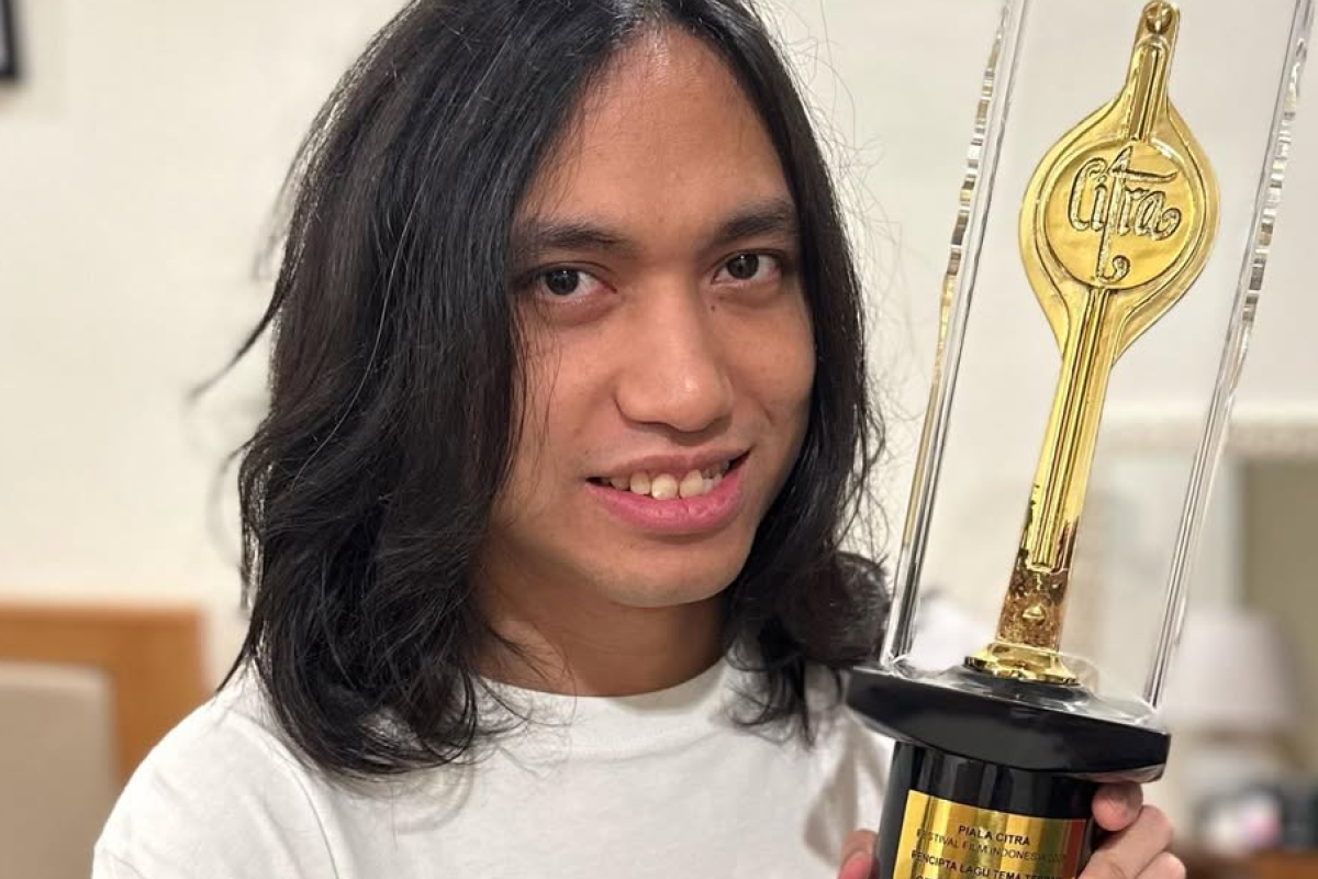 Apa Agama Gerald Situmorang? Islam Atau Kristen? Inilah Biodata Basis Band Barasuara yang Resmi Menikah dengan Ayushita