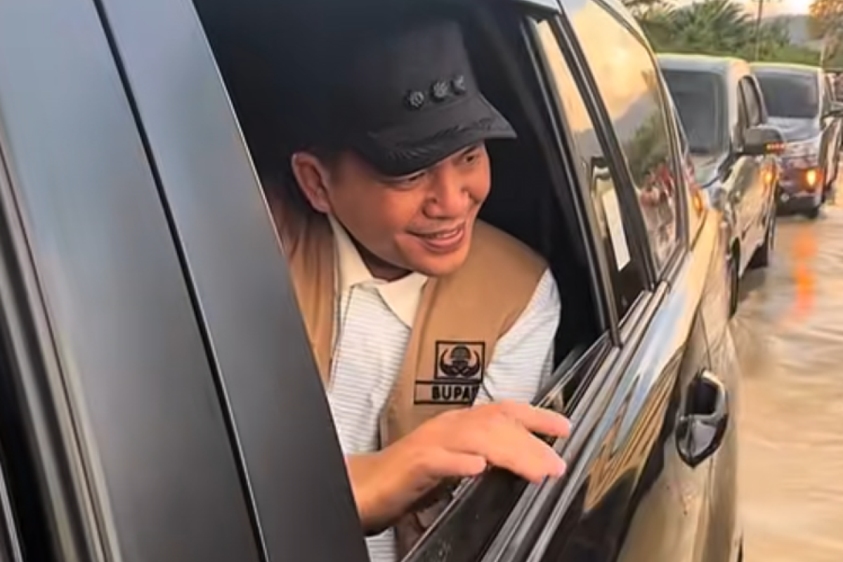 Profil Tampang Mirwan MS Bupati Aceh Selatan yang Buat Surat Tak Mampu Menangani Banjir Kini Kepergok Pergi Umroh, Lengkap: Umur, Agama dan IG