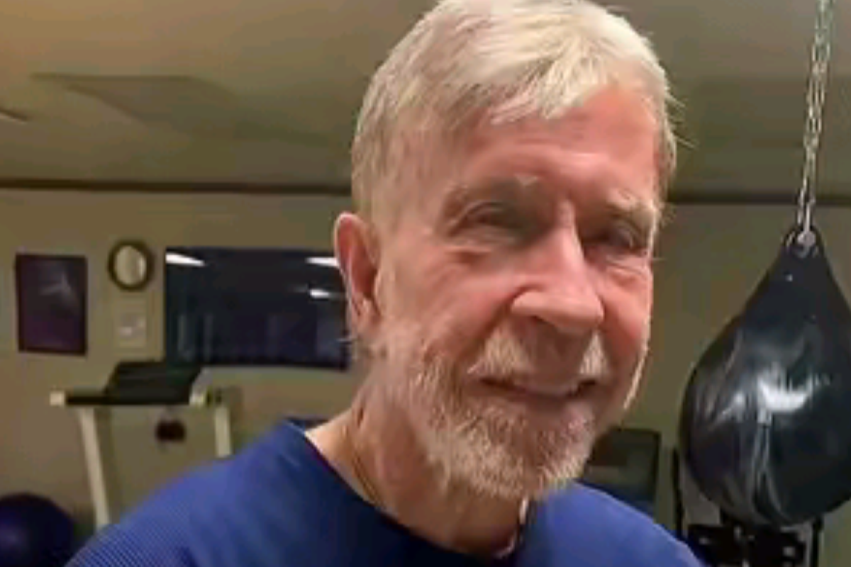 KABAR DUKA! Chuck Norris Meninggal di Usia 86 Tahun Usai Alami Darurat Medis di Hawaii pada Jumat, 20 Maret 2026
