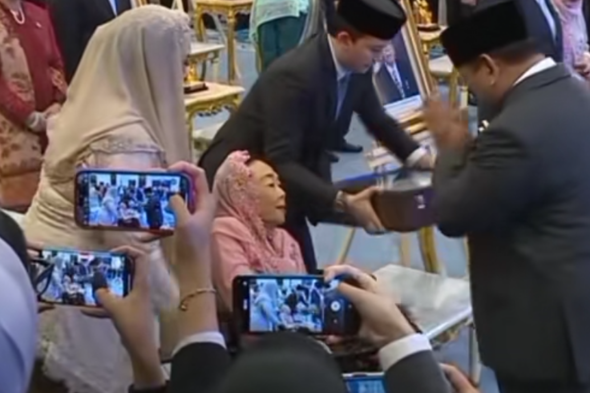 10 Tokoh Diangkat Sebagai Pahlawan Nasional 2025: Biografi Singkat & Jejak Perjuangan