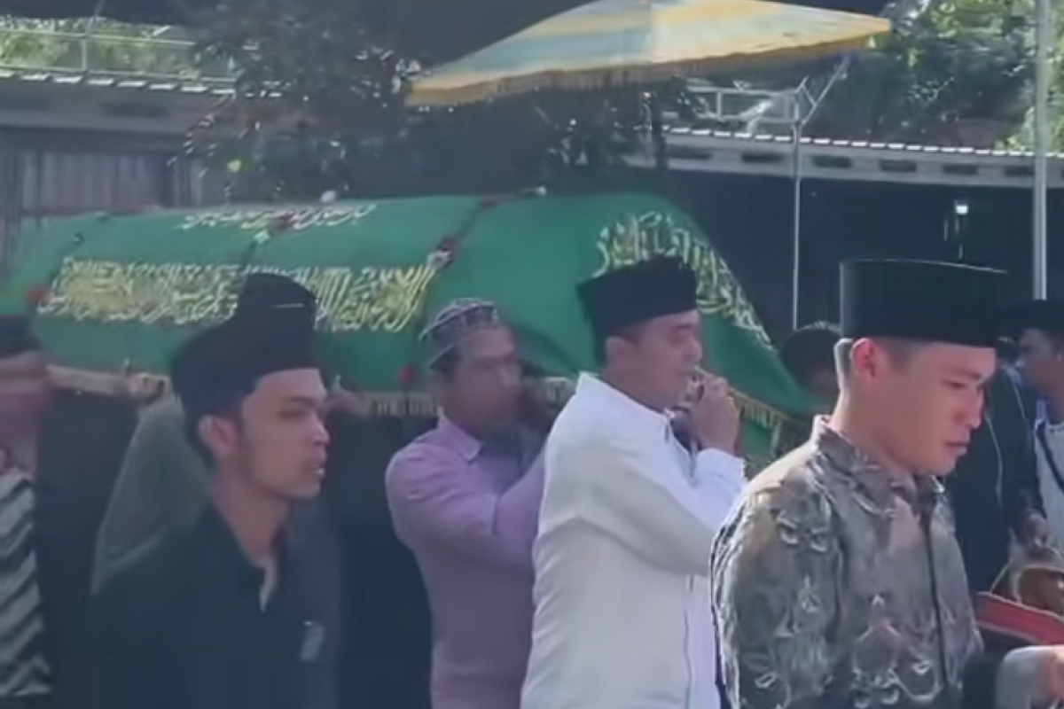 KABAR DUKA! Gus Ahmad Muhammad Naba Firly Cucu Kiai Karismatik Gus Miek Meninggal Dunia pada Kamis, 25 Desember 2025: