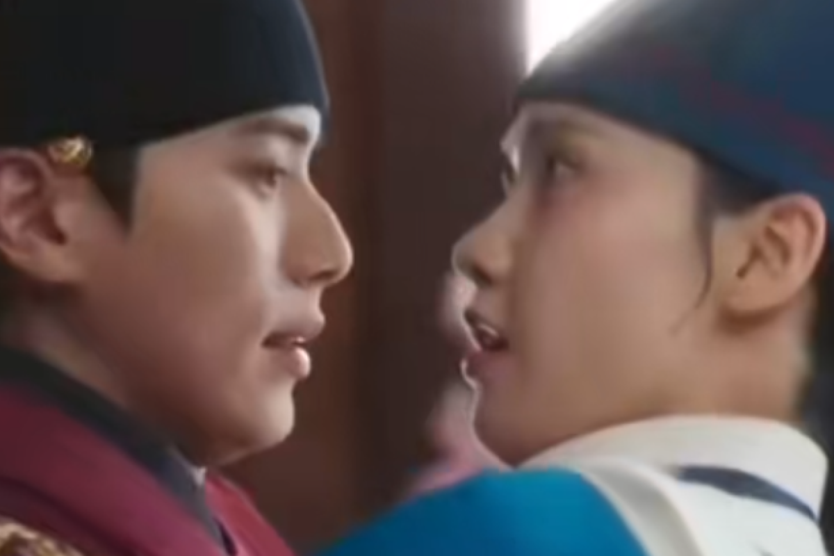 Spoiler Drakor Bon Appetit Your Majesty Episode 5-6 Sub Indo serta Link di Netflix Bukan LK21: Ciuman Mabuk, Ketegangan di Dapur, dan Persaingan Memasak yang Memanas!