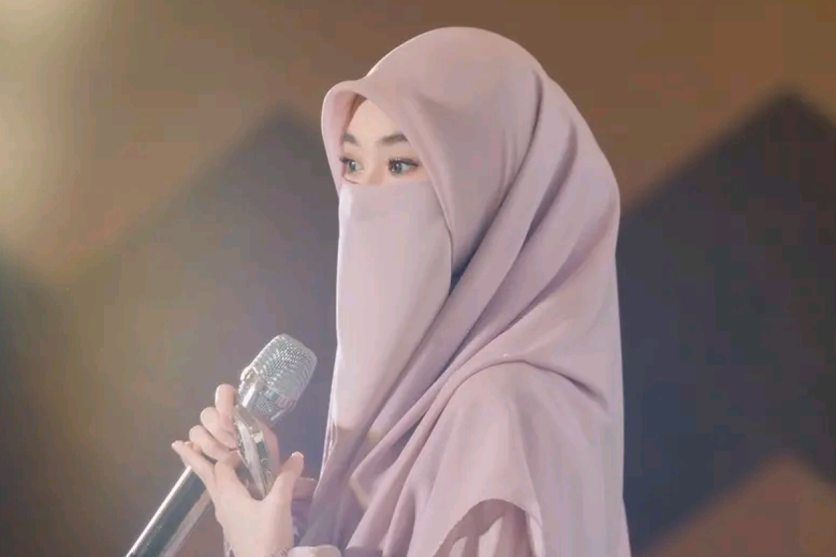 Profil Tampang Tinandrose TikToker Bercadar yang Resmi Menikah dengan Fiki Naki, Lengkap: Umur, Agama dan Akun IG