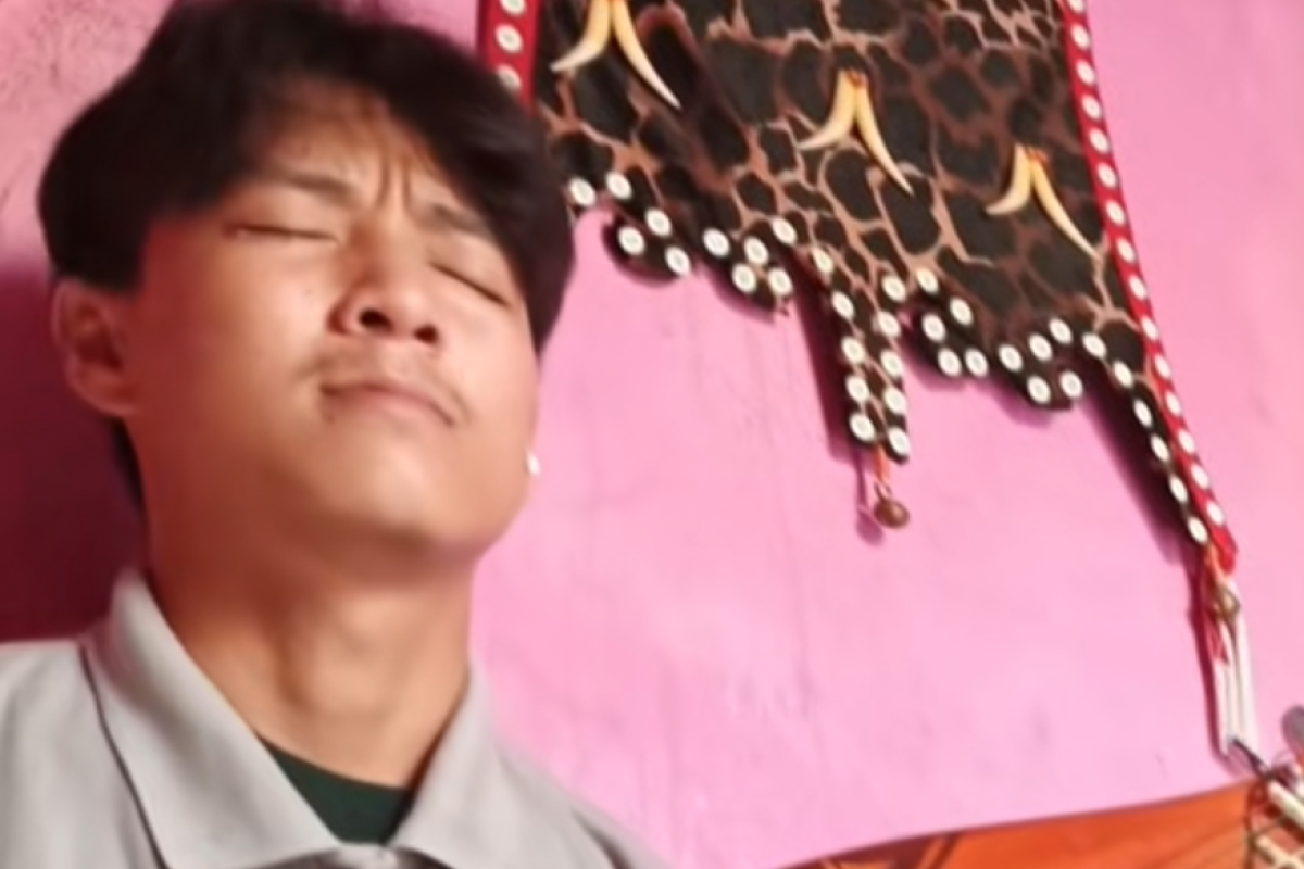 Apa Penyebab Rey Mambes Meninggal Dunia? Inilah Biodata Pemain Alat Musik Sape asal Dayak, Benarkah Akibat Kebakaran?