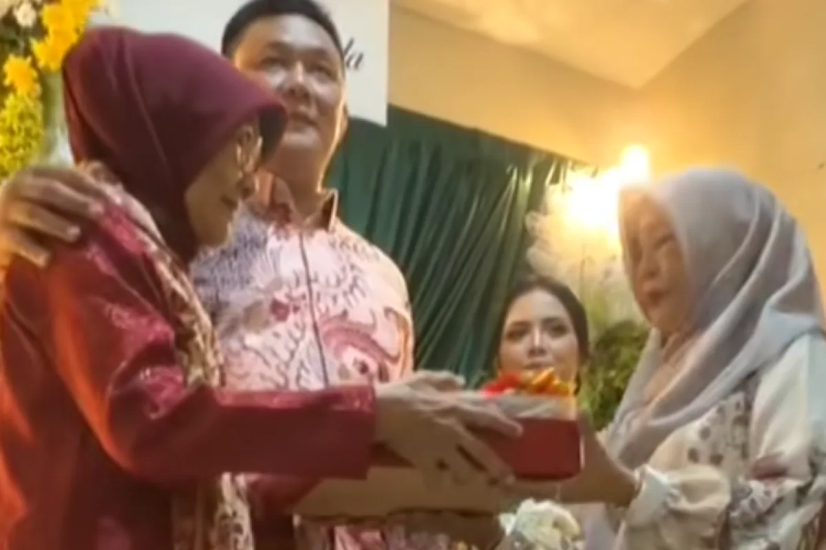 Apa Pekerjaan Sintia? Sosok yang Resmi Bertunangan dengan Woncoy Anggota Grind Boys 