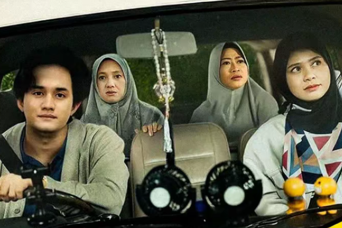 Nonton Download Film Menuju Pelaminan 2025 Dibintangi Bhisma Mulia dan Maizura di Bioskop Bukan LK21: Petualangan Cinta, Budaya, dan Van Tua yang Mengharukan