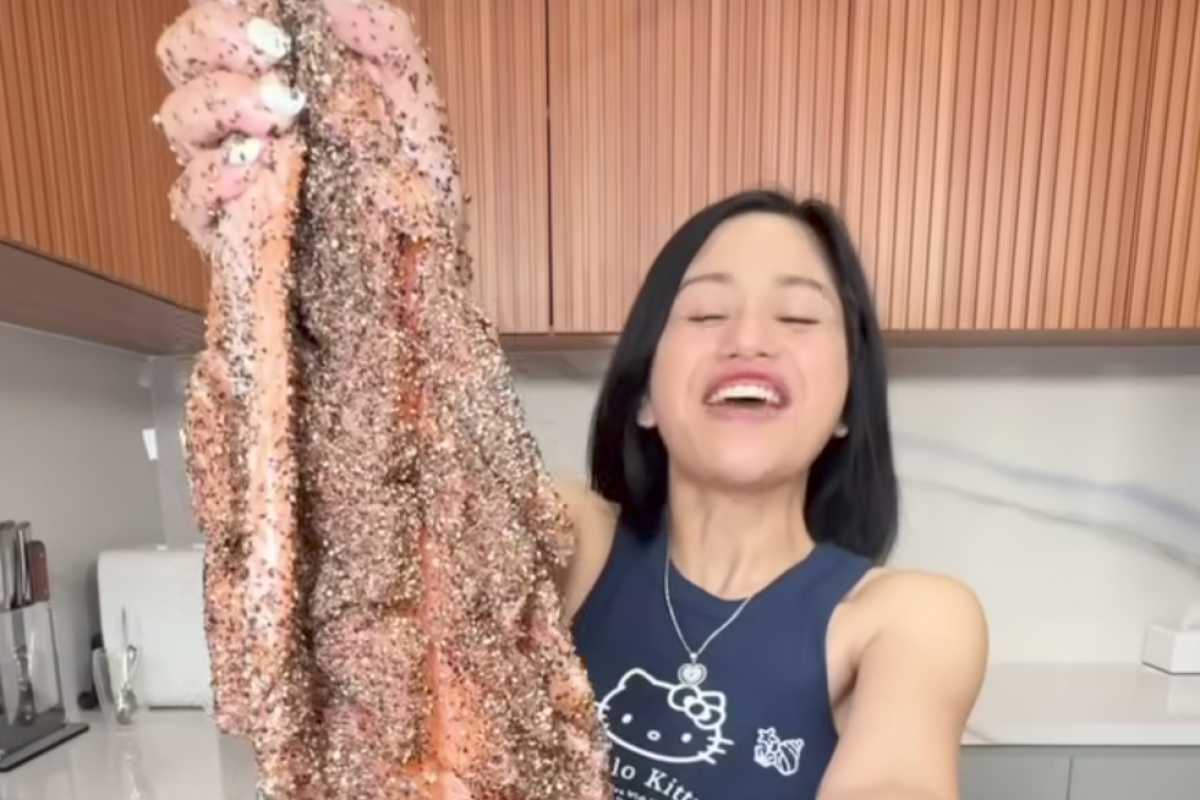 Apa Itu Salmon Candy? Camilan Alaska yang Viral di TikTok Kini Viral Usai Dibuat Video Oleh Farida Nurhan