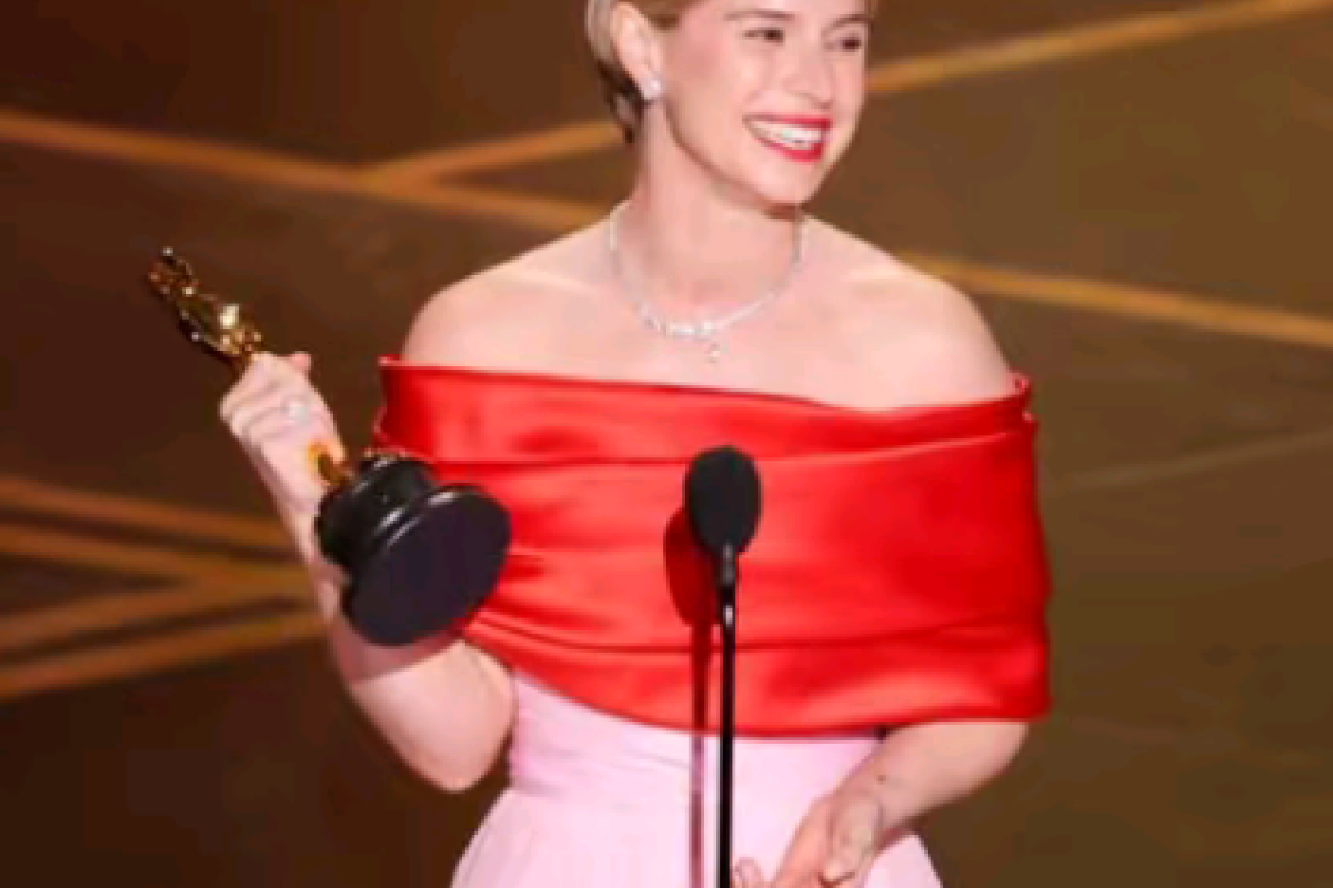 Jessie Buckley Raih Oscar Aktris Terbaik lewat Peran Agnes dalam Film Hamnet