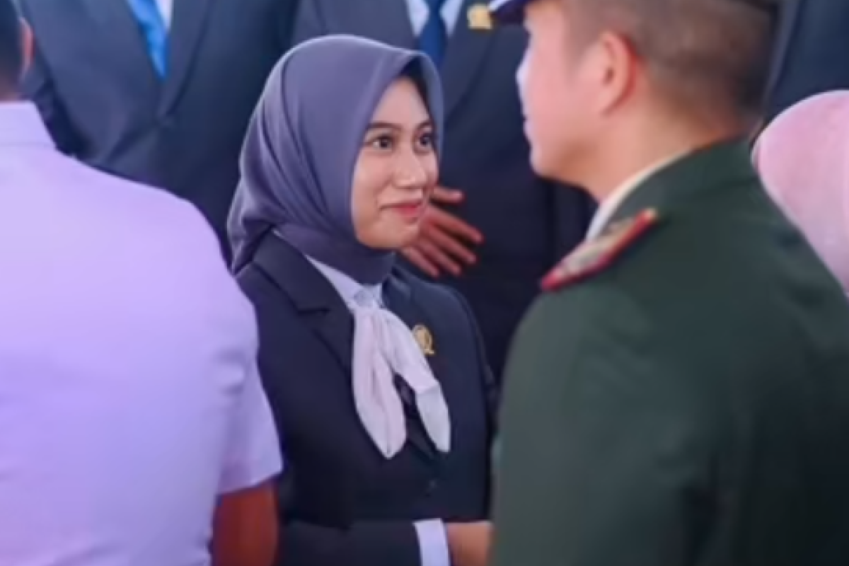Dheninda Chaerunnisa, Ketua Komisi III DPRD Gorontalo Utara, Viral Usai Terekam Cibir Orator Demo – Siapa Sebenarnya Sosok di Balik Kontroversi Ini?