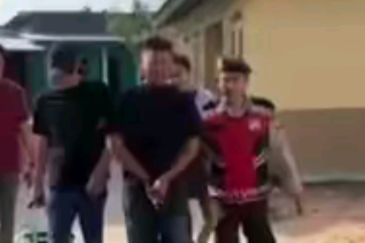 Pria 31 Tahun Ditangkap usai Penikaman Dua Pria di Batam, Motif Cemburu Terungkap