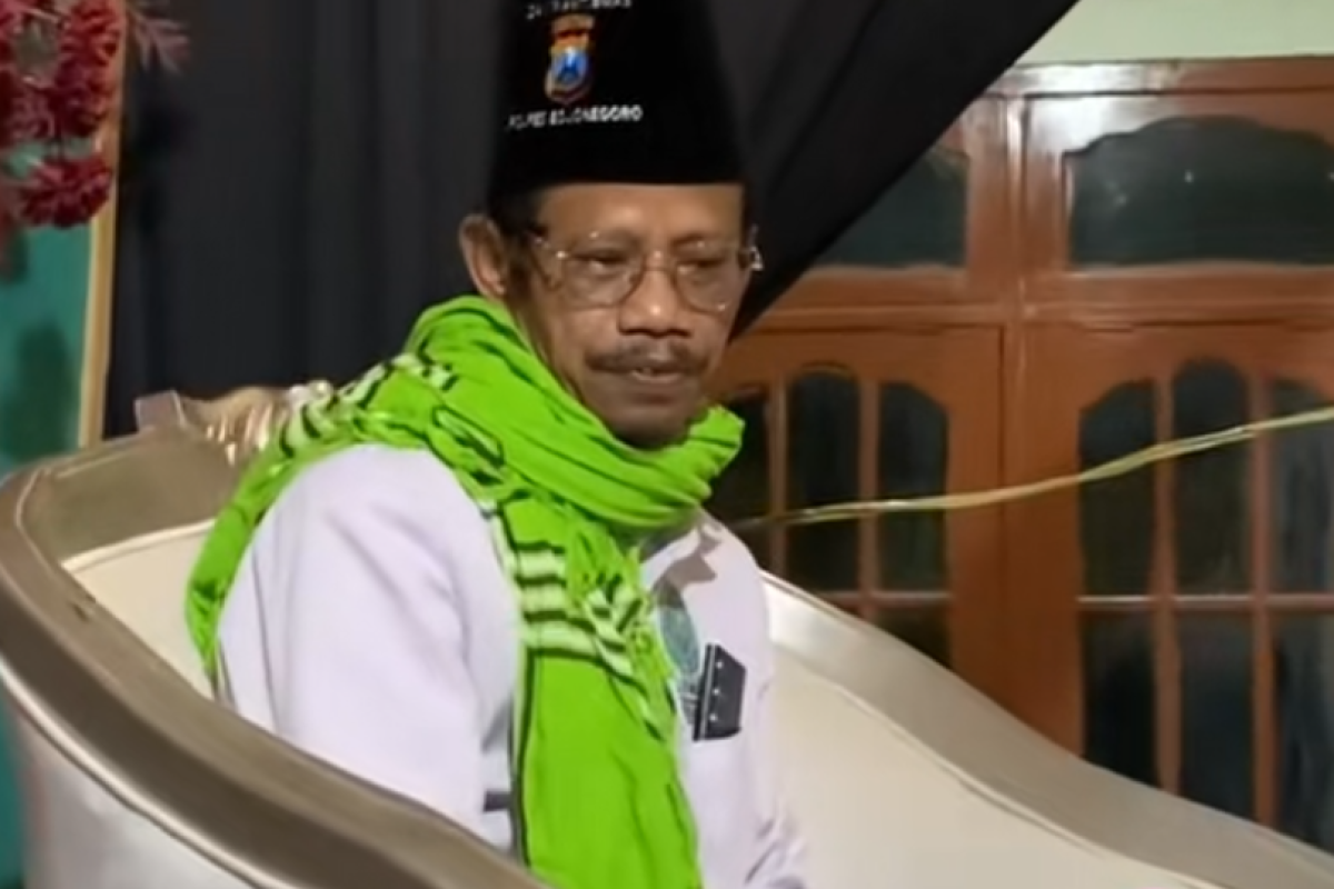 Apa Penyebab KH Safarun Meninggal Dunia? Inilah Kronologi Tewasnya Ulama Kharismatik Asal Bojonegoro, Benarkah Akibat Serangan Jantung?