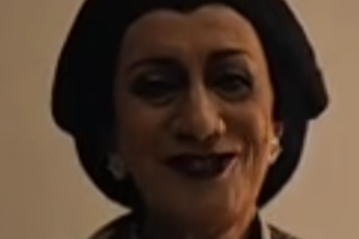 Nonton Download Film Perempuan Pembawa Sial 2025 Dibintangi Clara Bernadeth di Bioskop Bukan LK21: Kisah Wanita Terkutuk yang Berjuang Melawan Takdir dan Balas Dendam