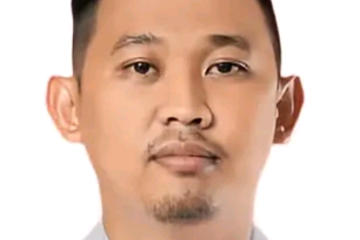  Profil Tampang Almuqarrom Natapradja Camat Medan Maimun Dipecat Usai Diduga Gunakan Rp1,2 M Kartu Kredit Pemerintah Daerah Untuk Judol: Umur, Agama dan IG