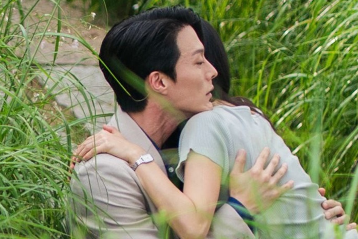 Nonton Drakor Dynamite Kiss Episode 13–14 Tamat Sub Indo serta Link di Netflix Bukan LK21: Cinta yang Meledak di Tengah Badai Skandal Perusahaan