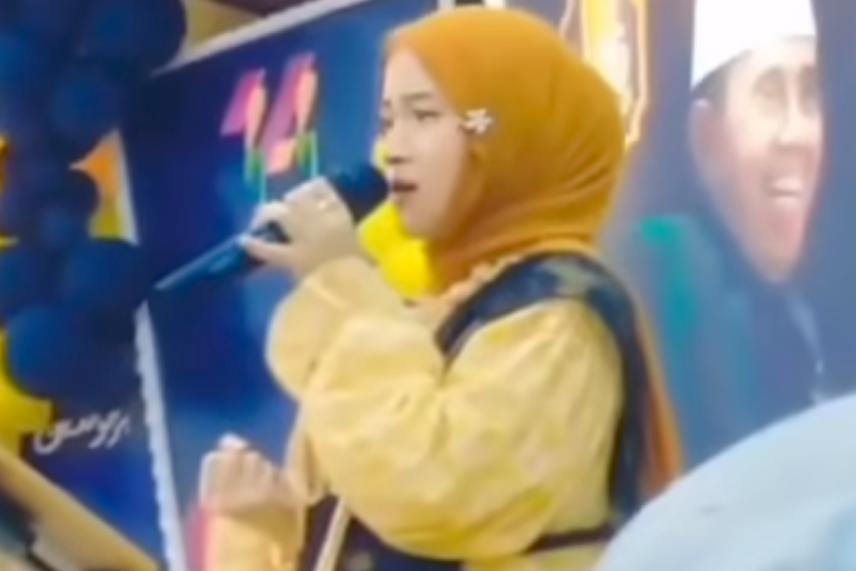 Nissa Sabyan Diduga Hamil, Perut Buncitnya Jadi Sorotan: Ini Fakta di Balik Isu Pernikahan Rahasia dengan Ayus