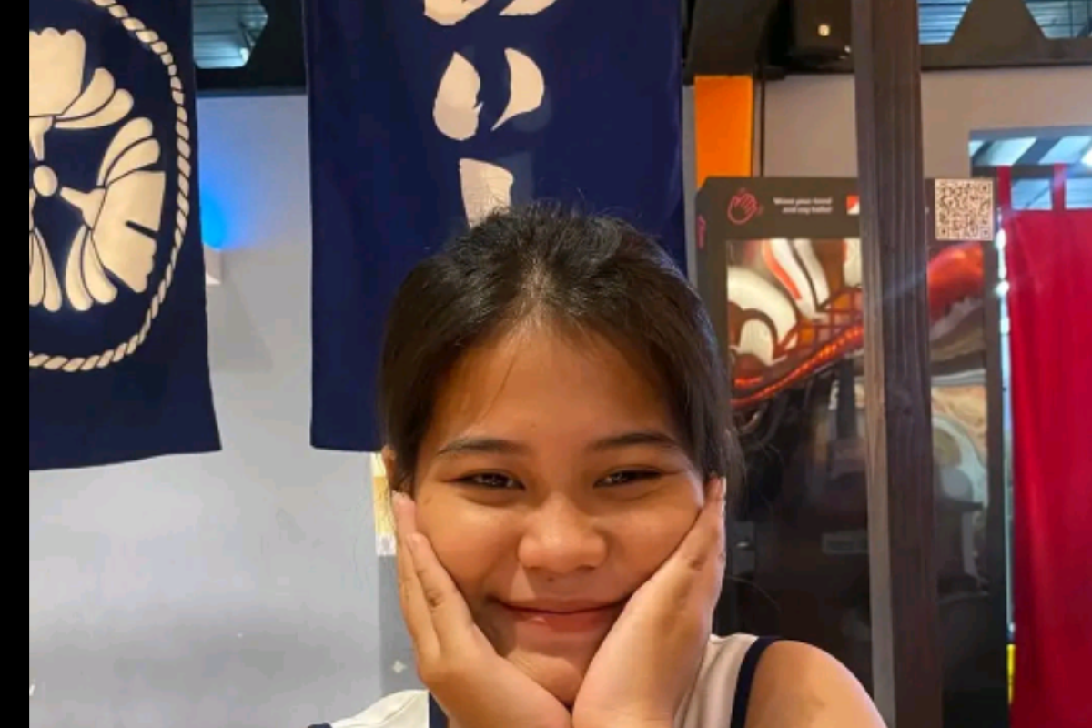   Profil Tampang Luna Azzalika Diduga Warga Pertama yang Menuding Es Gabus Kakek Sudrajat Terbuat dari Spons hingga Viral: Umur, Agama dan IG