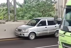 Mobil Isuzu Panther Melaju Tanpa Kendali di Tol Japek, Sopir Ditemukan Meninggal Dunia