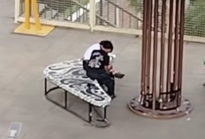 Pasangan Muda Viral Diduga Lakukan Aksi Tak Senonoh di Skywalk Teras Cihampelas, Warganet Geram dan Buru Identitas Pelaku