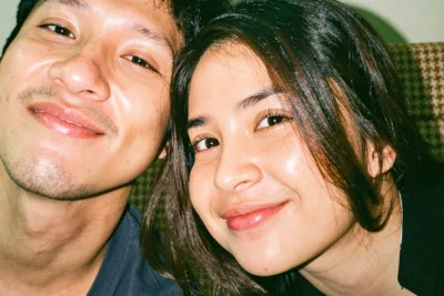 Bagaimana Cara  Edit Foto Efek Flash yang Viral di TikTok?