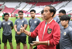 Gara-Gara Bola, Jokowi Sangat Pusing dan Pertanyakan Soal Komitmen Kepala Daerah yang Urus Tuan Rumah Piala Dunia 2023