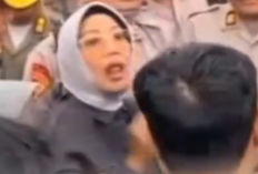 Siapa Erlina? Bupati Mempawah Tuai Kontroversi Usai Viral Julurkan Lidah ke Massa Demo – Ini Riwayat Pendidikan Lengkapnya