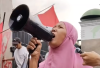 Bu Ana Sosok Emak-Emak Kerudung Pink yang Jadi Ikon Brave Pink Hero Green, Ternyata Hina Prabowo Subianto, Ancam Etnis Tionghoa dan Minta Anies Baswedan jadi Presiden